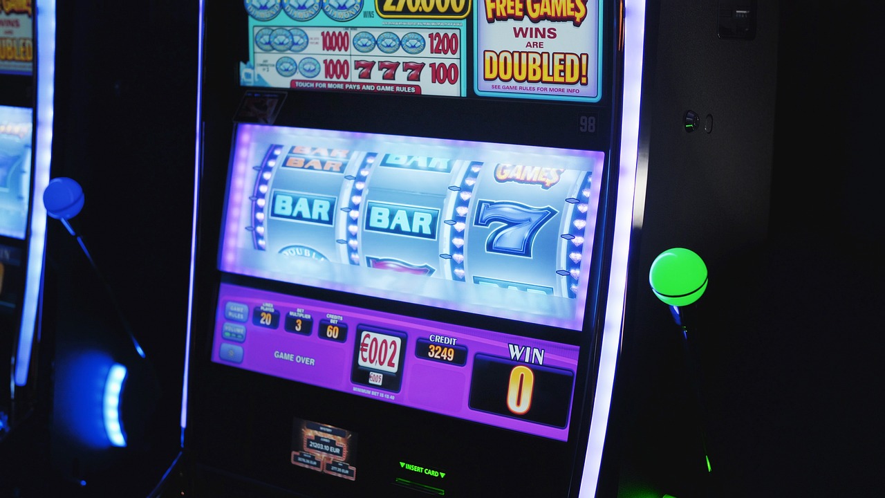 Casino slot machine — futures markets carry the widest embedded margins in the sportsbook